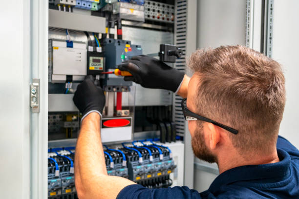 Best Commercial Electrician Services  in La Vernia, TX